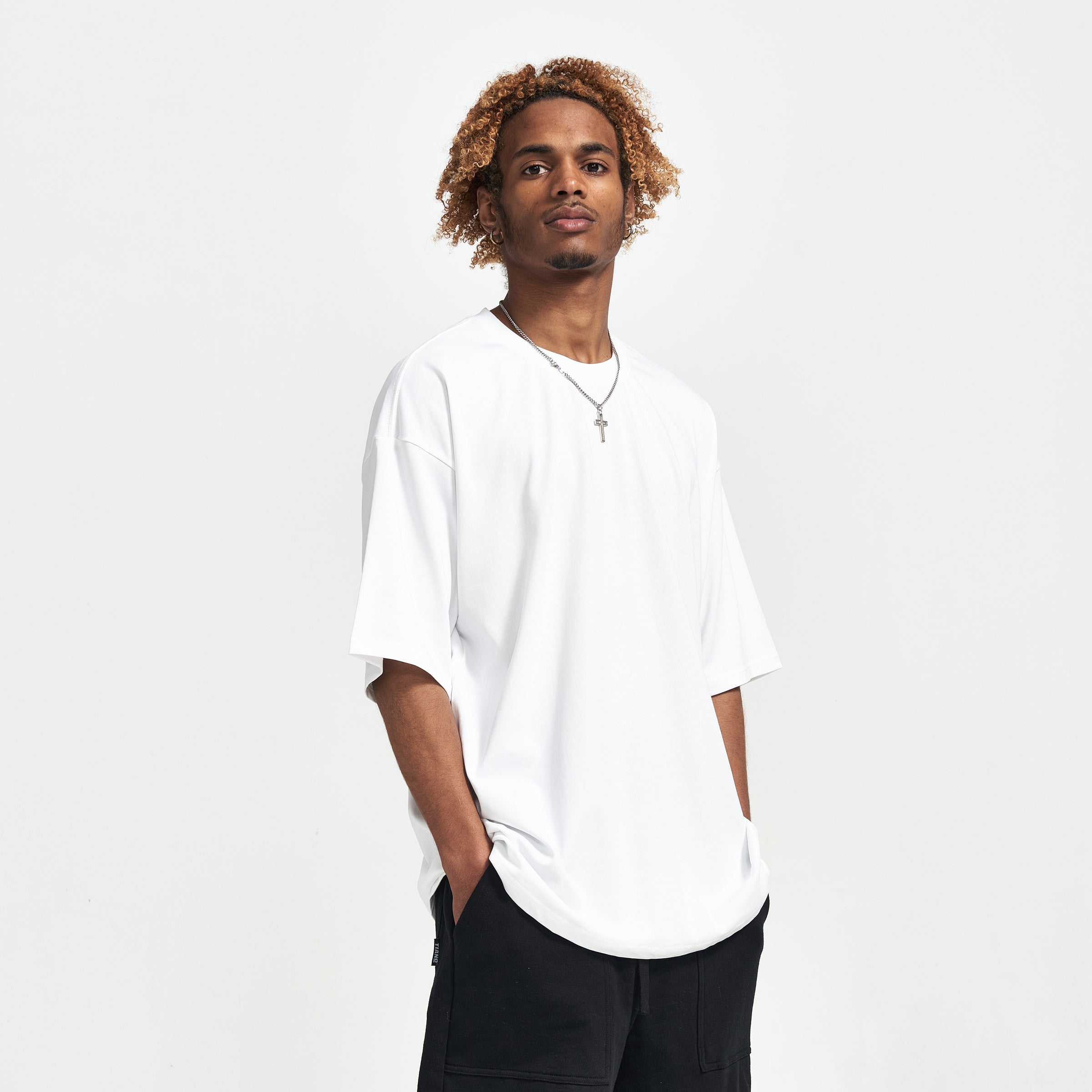 Oversized Streetwear T-Shirt „Broken Wall“ – 3D Brick Effect Unisex - Beatwear 71