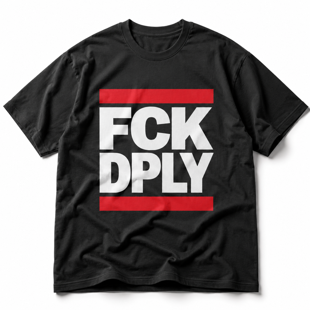 Schwarzes T-Shirt mit politischem 
FCK DPLY Statement Print in weiß und rot