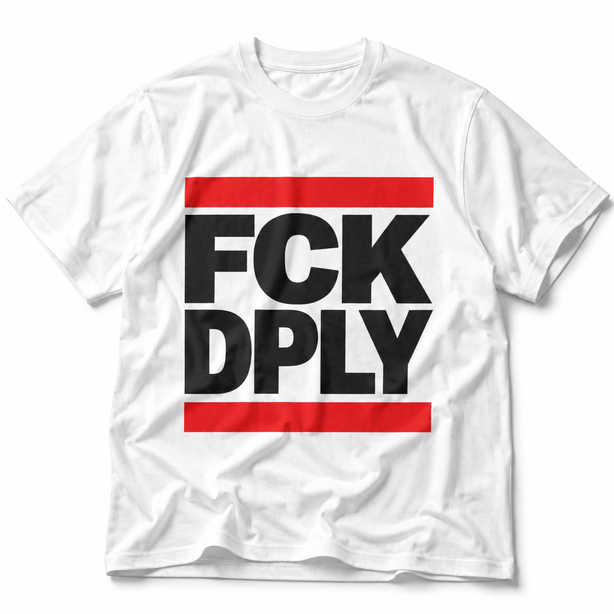 Weißes T-Shirt mit politischem 
FCK DPLY Statement Print in schwarz und rot