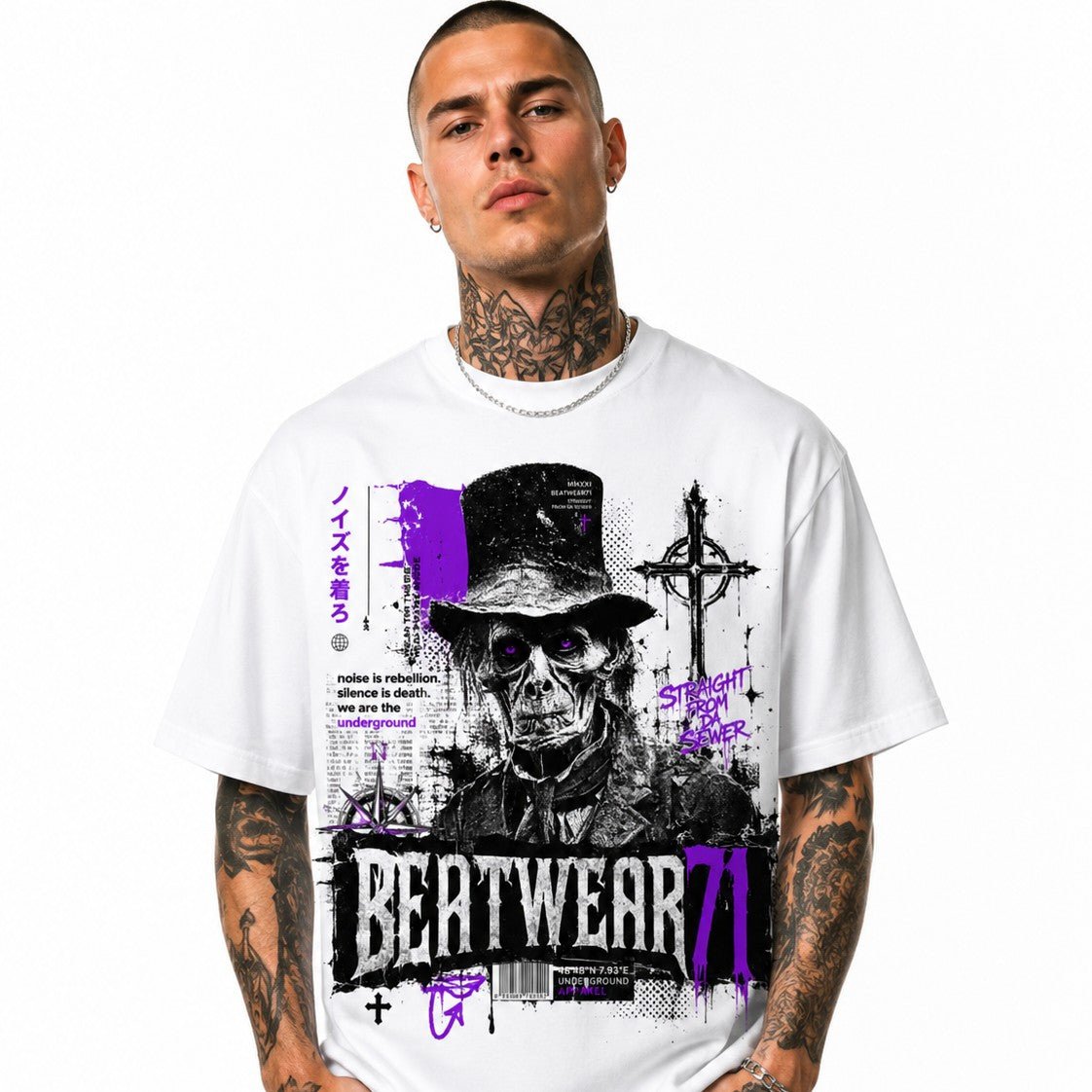 BEATWEAR71 Gothic Skull Streetwear T-Shirt mit violettem Grunge Print auf weißem Shirt